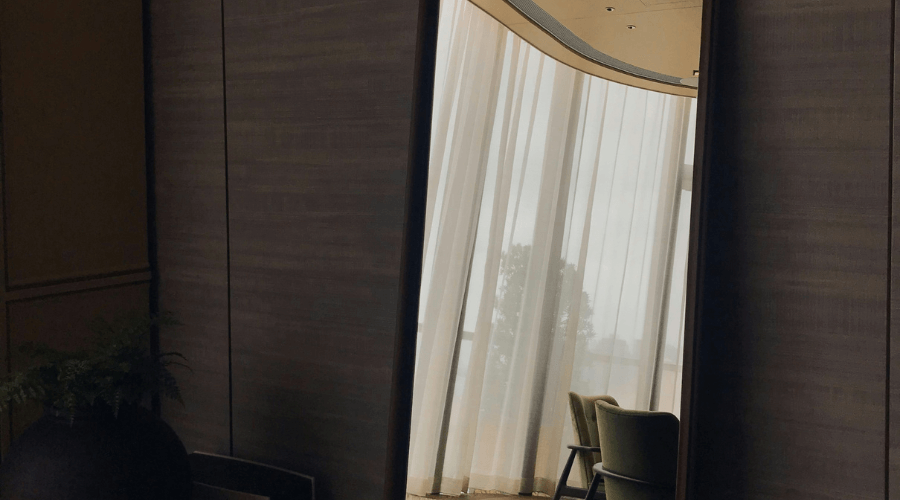 Utilisez des miroirs comme pièces maîtresses Cernay 5